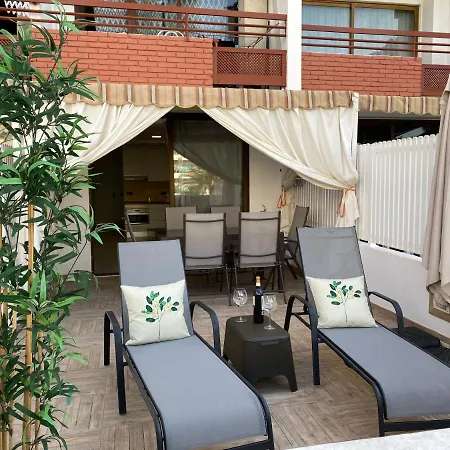 Magui's Place Апартаменты *