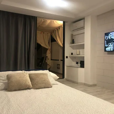 Magui's Place Appartement *